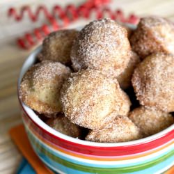 Baked Mini Churro Bites