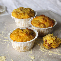 Corn Muffins with Cheddar and Bacon