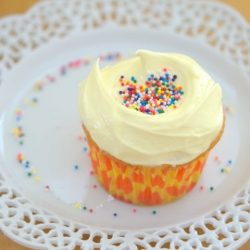 French Buttercream White Cupcakes