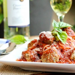 Pork Meatballs, Pasta in Wine Sauce