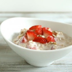 Strawberry Swiss Oatmeal