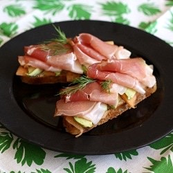 Melon, Avocado Prosciutto Sandwich