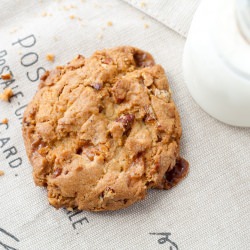 Pecan Caramel Cookies