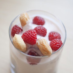 Raspberry Yoghurt Cups