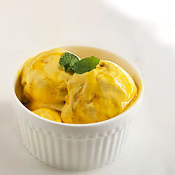 easy mango ice cream