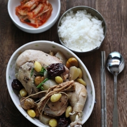 Steamed Chicken With Ginseng