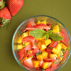 Strawberry Mango Salad