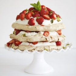 Strawberry Pavlova