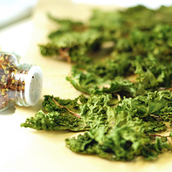 Dry Kale With Red Onion and Spice