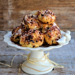 Chocolate Chip Chouquettes