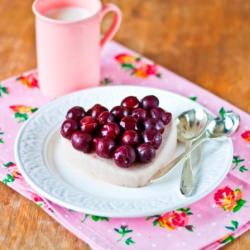 Hazelnut Ice Cream with Cherries