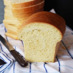 Homemade Olive Oil Bread