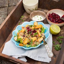 Salad with Amaranth and Halloumi