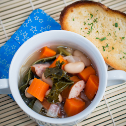 Kale & White Bean Soup