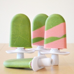 Matcha Strawberry Popsicles