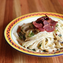 Fettuccine Alfredo (with Bacon)