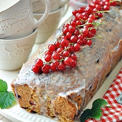 Red Currant Poppy Seed Cake