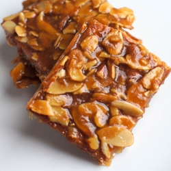 Almond Graham Cracker Brittle