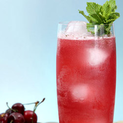 Bing Cherry Mojito