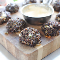 Cheesy Black Quinoa Bites