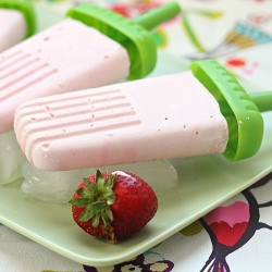 Strawberry Cheesecake Popsicles