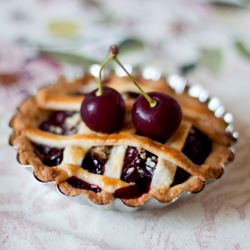 Almond Tartalette with Rum Cherry