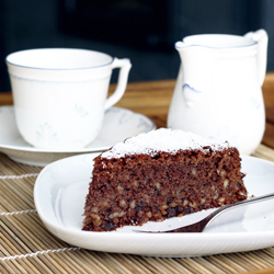 Chocolate Red Wine Cake