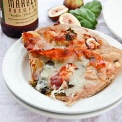 Basil Fig and Prosciutto Pizza