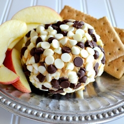 Biscoff Cheeseball