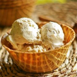 Cinnamon Bun Ice Cream