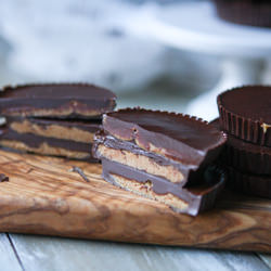 Dark Chocolate Biscoff Butter Cups