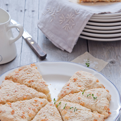 Cheese Scone with Thyme