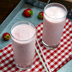 Strawberry Shortcake Shakes