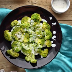 Broccoli with Garlic Sauce