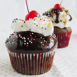 Ice Cream Sundae Cupcakes