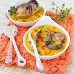 A Carrot & Ginger Clam Soup