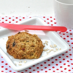 Scones with Gojiberries