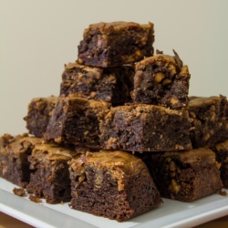 Peanut butter cheesecake brownies