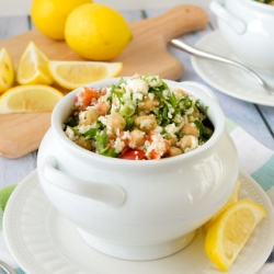 Grain-free Tabbouleh with Chickpeas