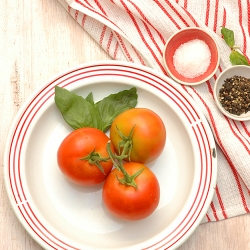 Vine Tomatoes for Caprese Rolls