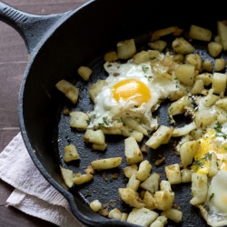 Egg & Potato Skillet