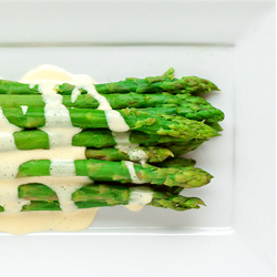 Asparagus w/ Hollandaise