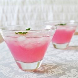 Pink Lemonade Cocktail