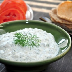 Vegan Tzatziki Sauce