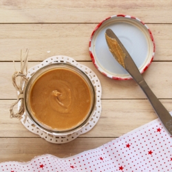 Homemade Peanut Butter