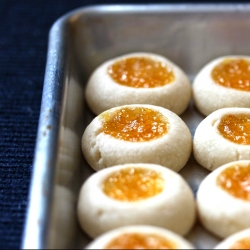 Peach Jam Thumbprint Cookies