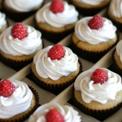 Vegan Wedding Cupcakes