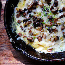 Sweet Garlic and Mushroom Omelet