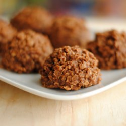 No-Bake Chocolate PB Drop