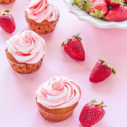 Strawberry Meringue Cupcakes